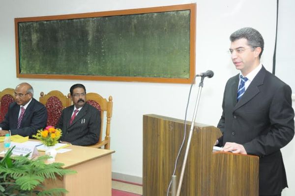 Dr. Mario Kozah delivering lecture on Albiruni