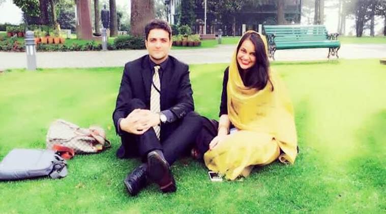Love at first sight ; IAS toppers Tina Dabi, Athar Aamir Khan to tie knot  soon
